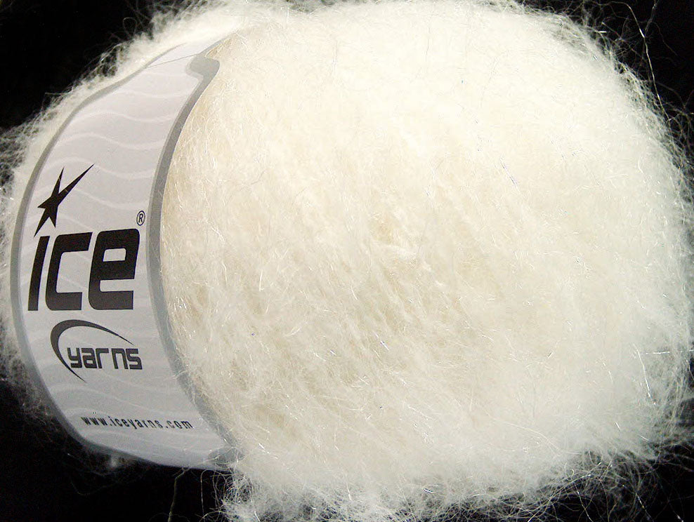 Lot of 8 Skeins ICE SALE WINTER (60% Wool) Hand Knitting Yarn Cream