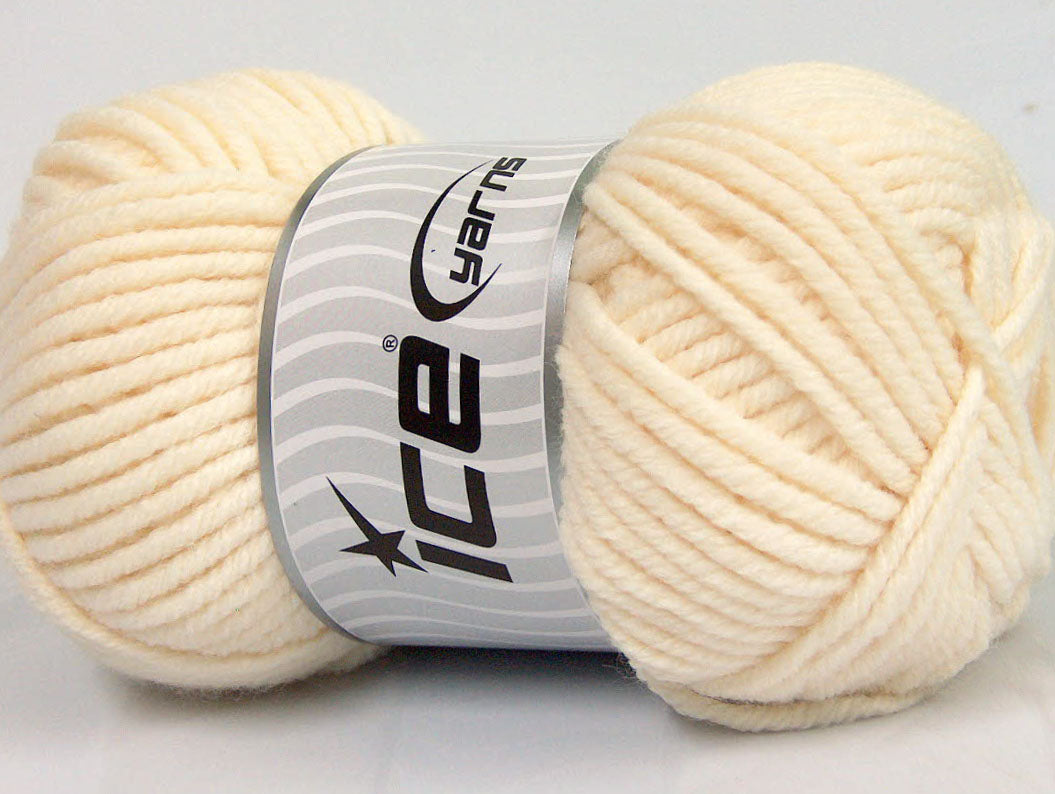 Lot of 4 x 100gr Skeins ICE SOFT TOUCH BULKY Hand Knitting Yarn Cream