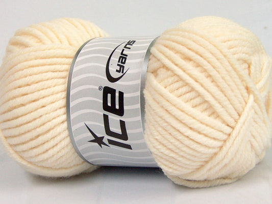 Lot of 4 x 100gr Skeins ICE SOFT TOUCH BULKY Hand Knitting Yarn Cream