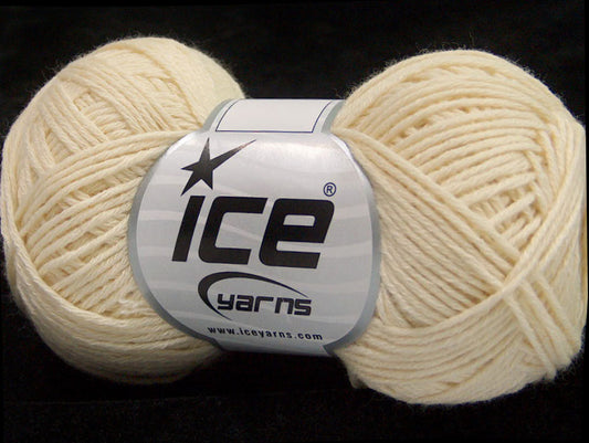 Lot of 8 Skeins ICE SALE LUXURY-PREMIUM (50% Organic Wool 50% Organic Cotton) Yarn Cream