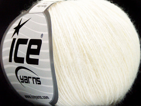 Lot of 8 Skeins ICE ROCK STAR FINE (19% Merino Wool) Hand Knitting Yarn White