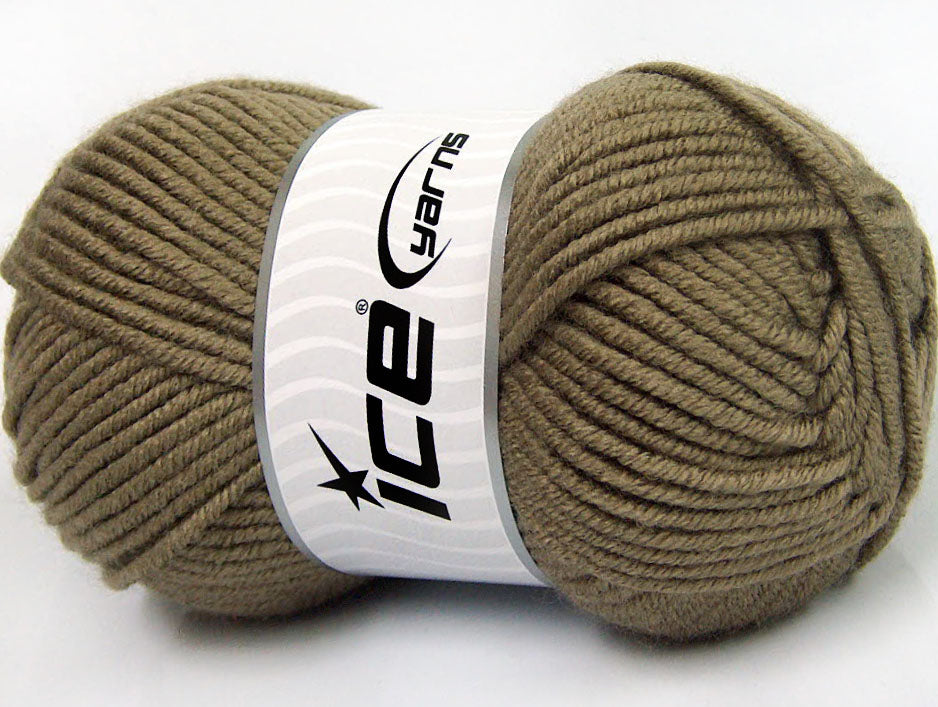 Lot of 4 x 100gr Skeins Ice Yarns LACQUER Hand Knitting Yarn Camel