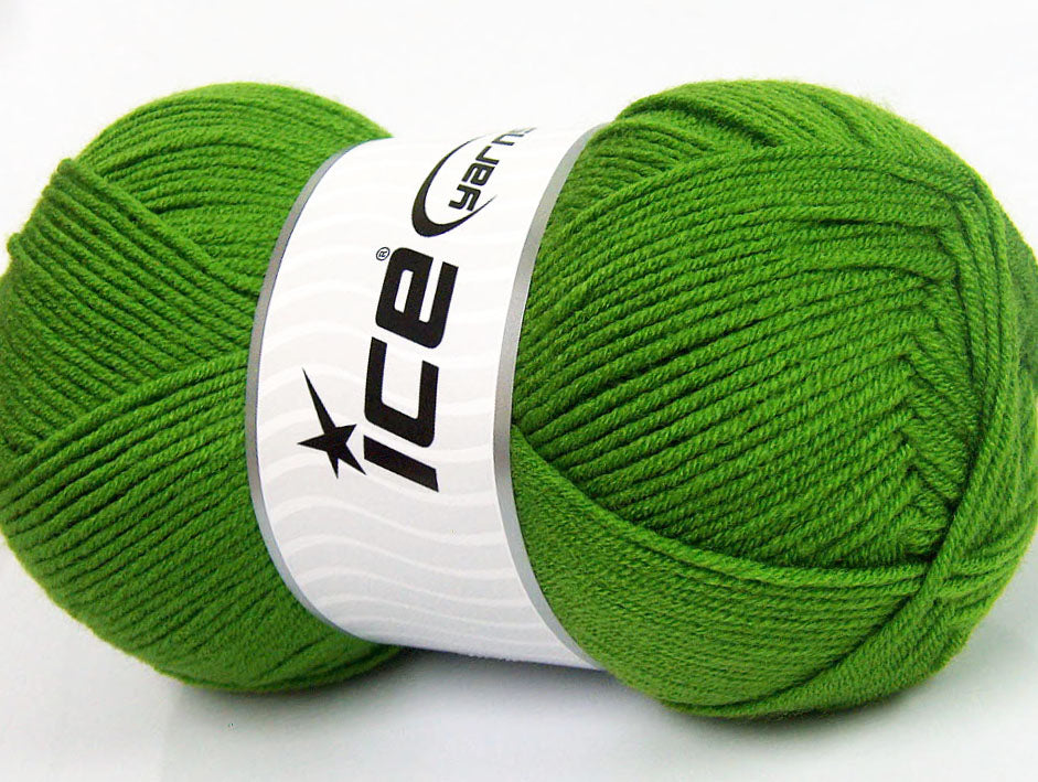 Lot of 4 x 100gr Skeins ICE CLASSIC ARAN Hand Knitting Yarn Green