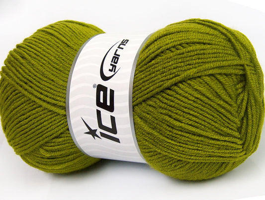 Lot of 4 x 100gr Skeins ICE CLASSIC ARAN Hand Knitting Yarn Jungle Green