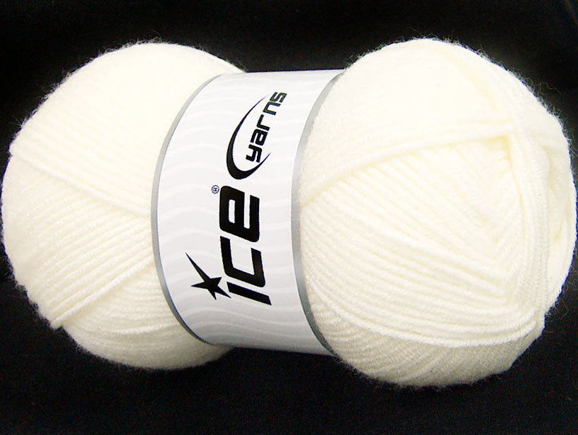 Lot of 4 x 100gr Skeins ICE CLASSIC ARAN Hand Knitting Yarn Light Cream