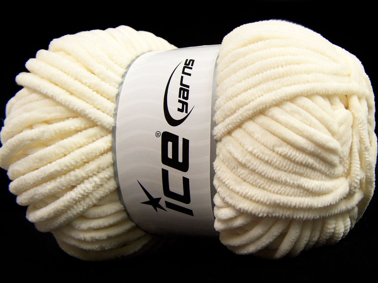 Lot of 4 x 100gr Skeins Ice Yarns SALE CHENILLE (100% MicroFiber) Yarn Light Cream