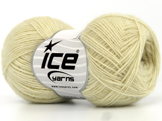 Lot of 8 Skeins Ice Yarns KIMBLE (100% Wool) Hand Knitting Yarn Cream