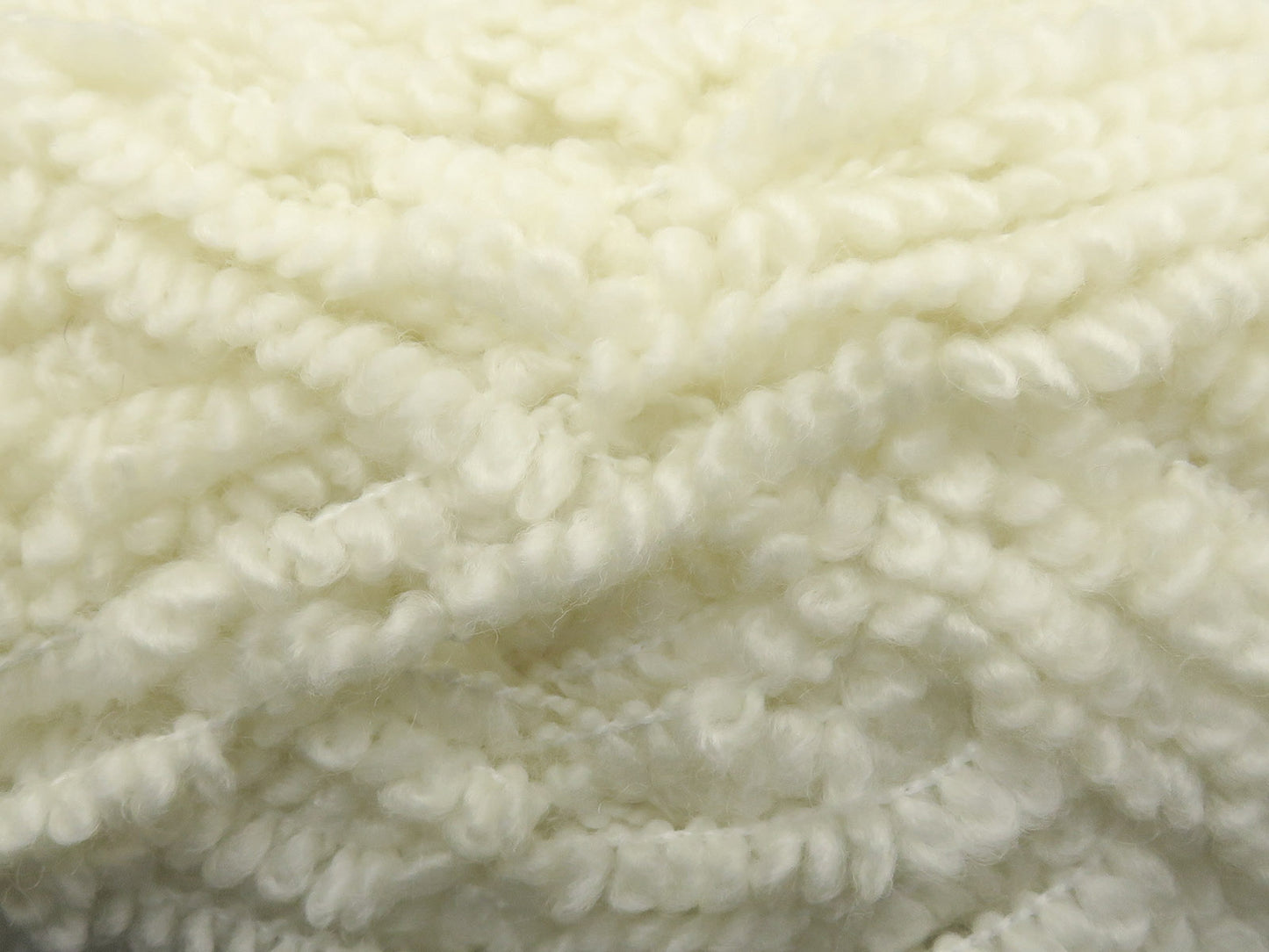 Merino Boucleron 4x100 gr