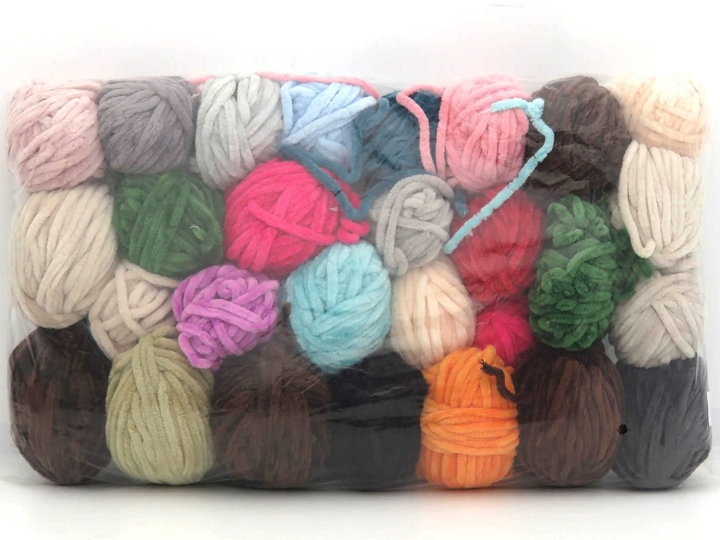 Leftover Yarns Mixed Lot fnt2-85017