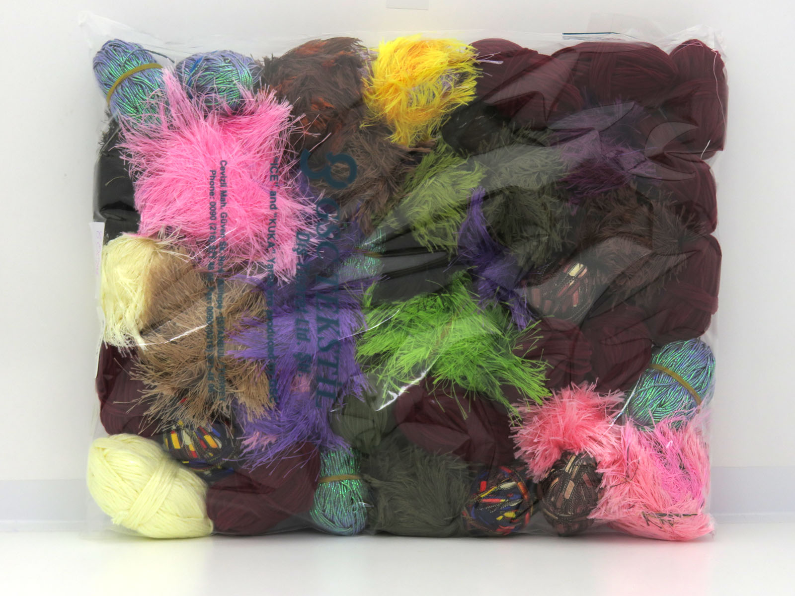 Mixed Lot Multicolor Leftover Yarns fnt2-81858