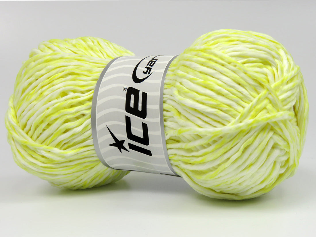 Raffia twist polyester worsted yarn for summer projects