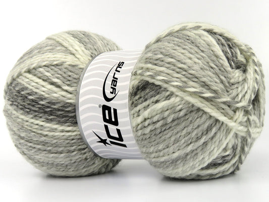 Puzzle Wool Worsted yarn: warm, self-striping worsted blend