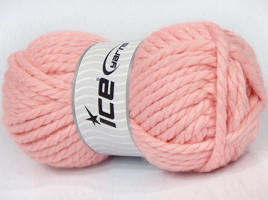 Chunky acrylic-polyamide yarn for fast cosy knits