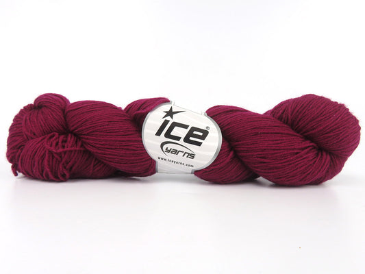 Bolivar Sock: soft superwash wool fingering yarn for socks