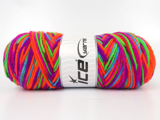 Self-striping DK acrylic yarn: Saver Color DK guide