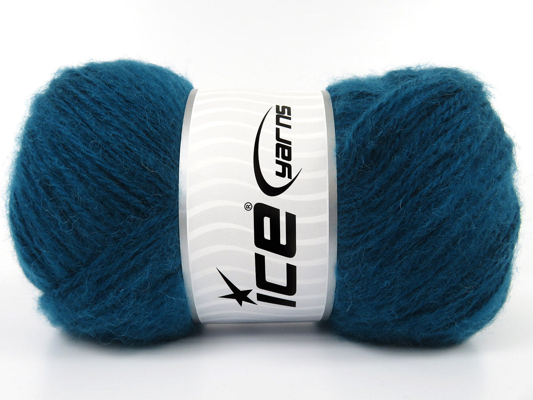 Star Wool Fine: sport-weight wool-acrylic yarn for all seasons