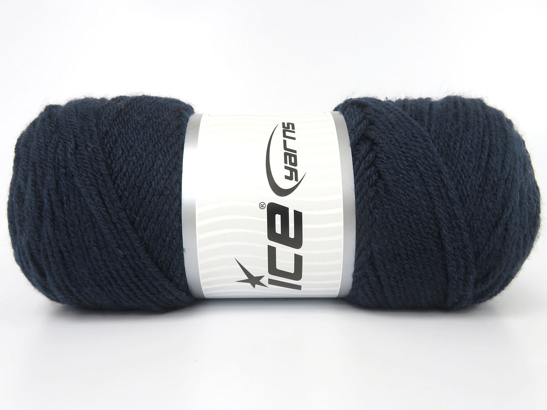 Ice Yarns Saver DK yarn product photograph