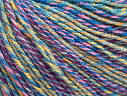Lorena Colorful