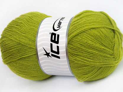 Lot of 4 x 100gr Skeins Ice Yarns KRISTAL Hand Knitting Yarn Light Green