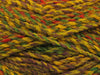 Nuances d'or, marron, vert, rouge