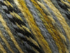 Schwarz, Grautöne, Creme, Gold