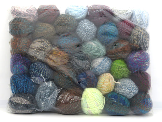 Mixed Lot Multicolor Self Striping Leftover Yarns fnt2-83046
