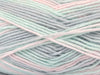 Vert menthe, rose pâle, bleu pâle