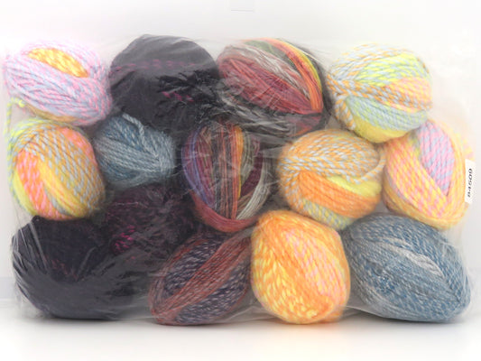 Mixed Lot Multicolor Leftover Self Striping Yarns fnt2-84509