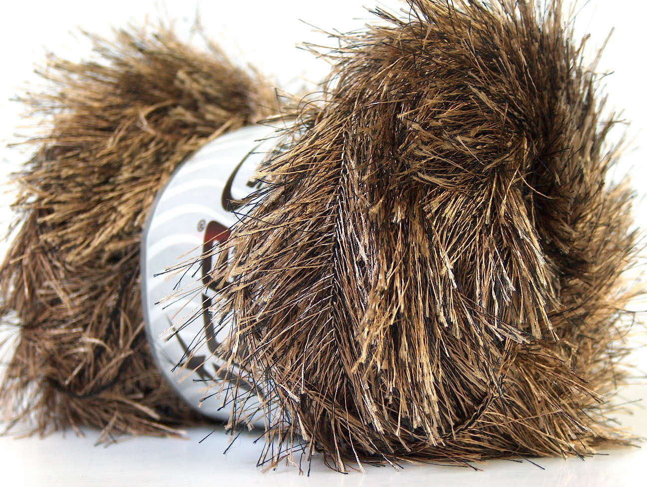 Eyelash 100gr Brown, Camel Sku:fnt2-22703