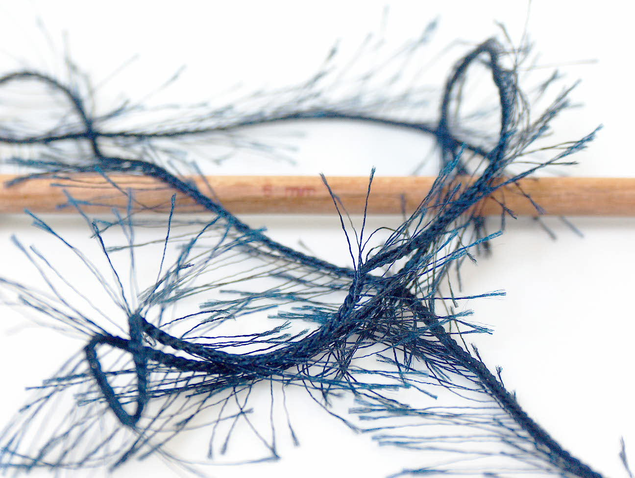Eyelash 100gr Navy Sku:fnt2-22735