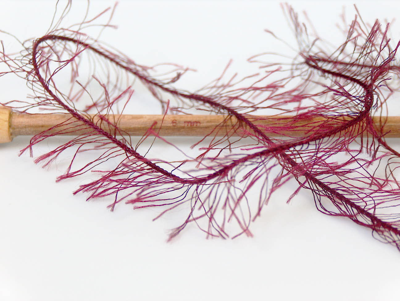 Eyelash Dark Red