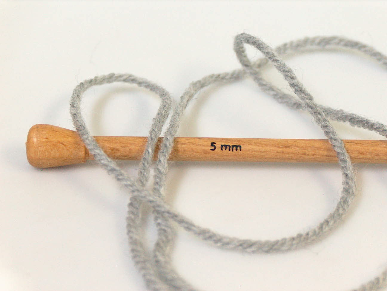 Favorite Grey Worsted Sku:fnt2-23889