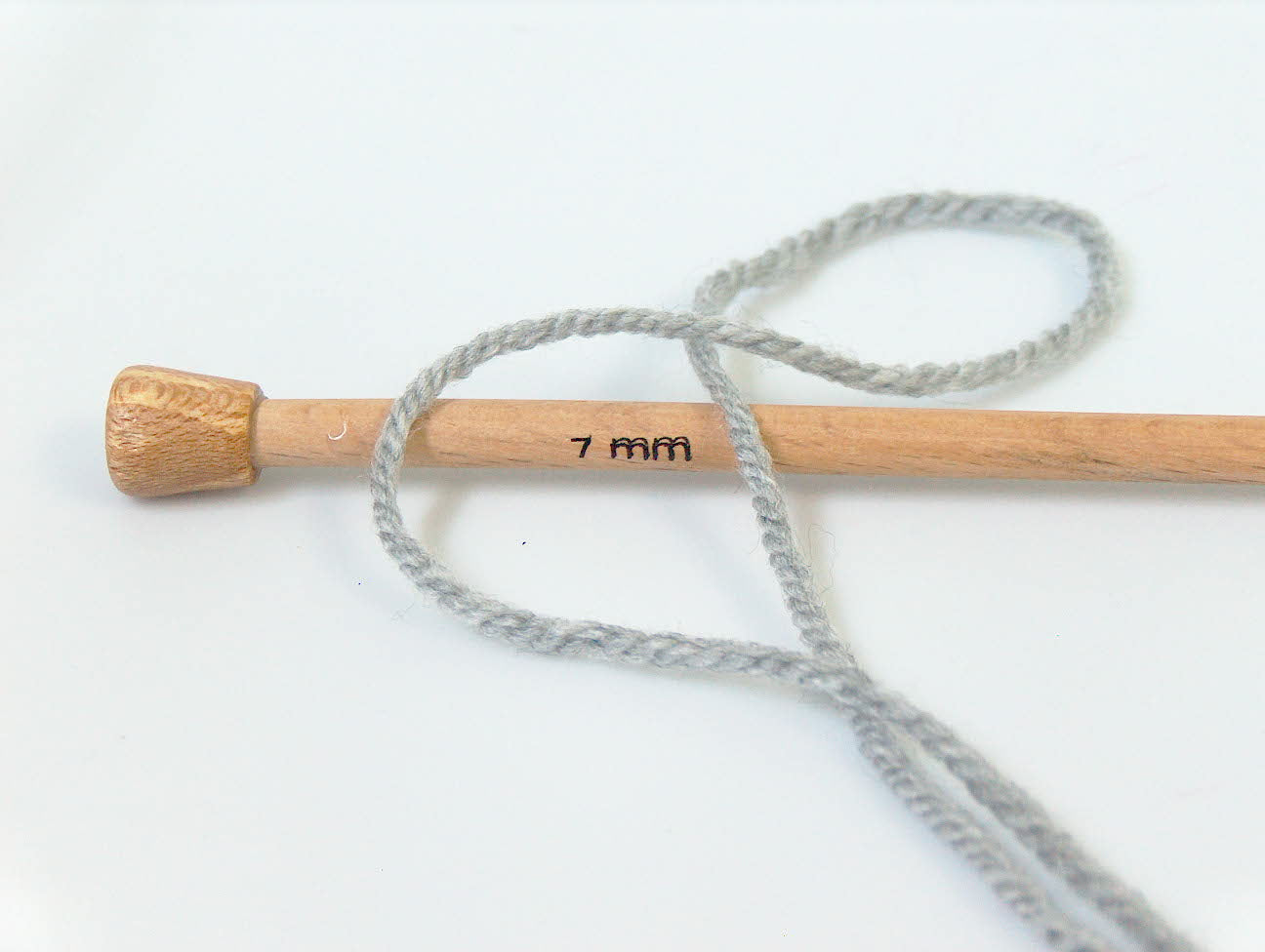 Atlas Light Grey Bulky Sku:fnt2-24501