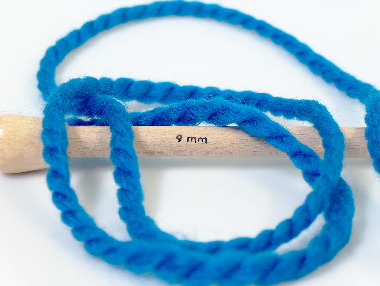 Alpine Blue SuperBulky fnt2-24947