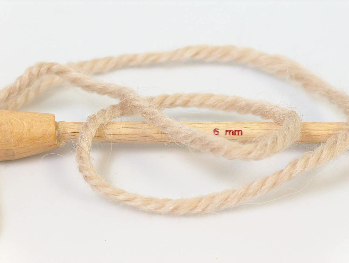 Alpaca Bulky Beige fnt2-25395