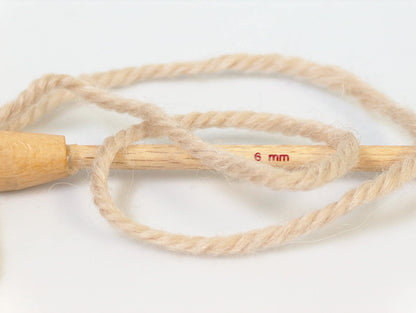 Alpaca Bulky Beige fnt2-25395