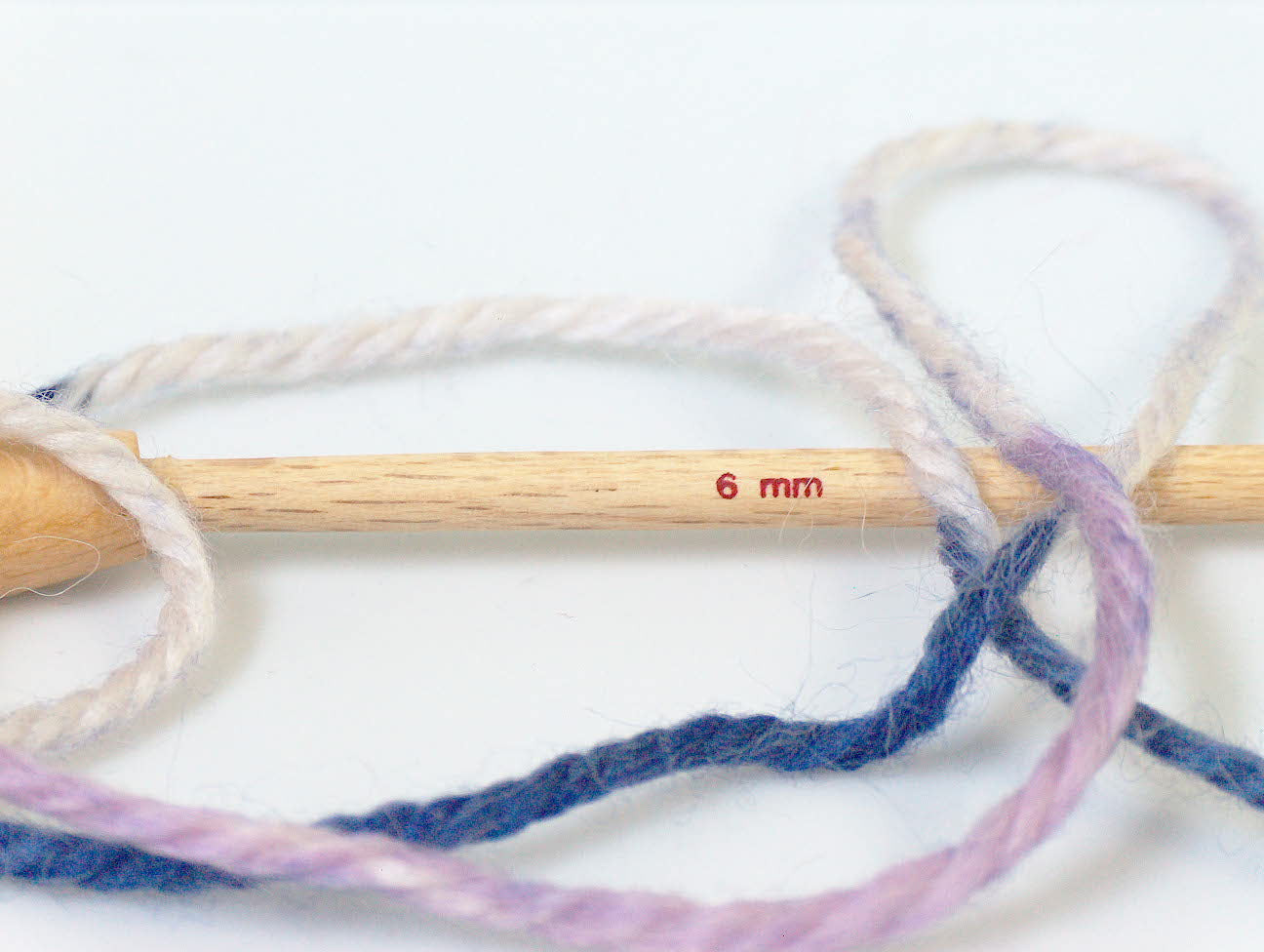 Alpaca Bulky Magic Purple, Lilac, White Sku:fnt2-25416
