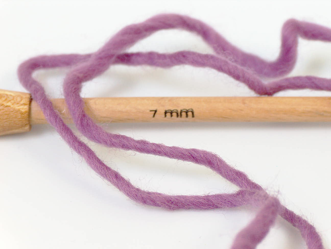 Filzy Wool Orchid Sku:fnt2-26006