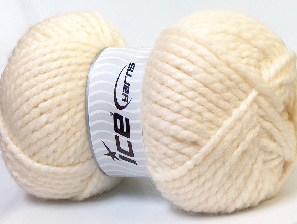 Alpine Alpaca Cream SuperBulky Sku:fnt2-30826