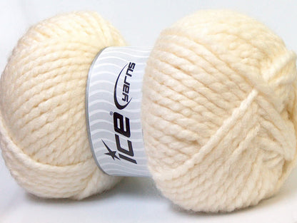 Alpine Alpaca Cream SuperBulky Sku:fnt2-30826