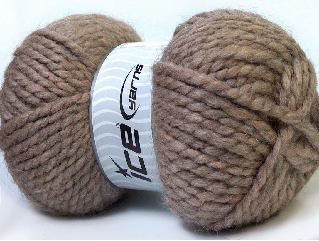 Alpine Alpaca Light Camel SuperBulky Sku:fnt2-30828