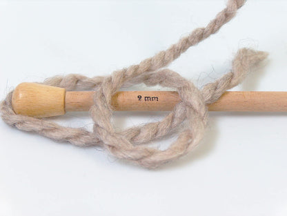 Alpine Alpaca Light Camel SuperBulky Sku:fnt2-30828