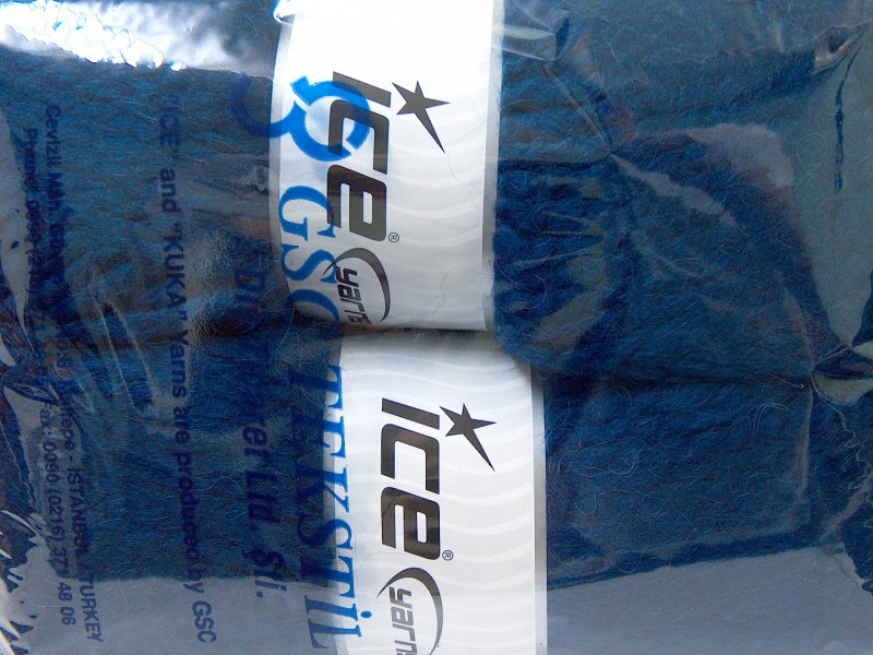 Alpine Alpaca Blue SuperBulky Sku:fnt2-30833