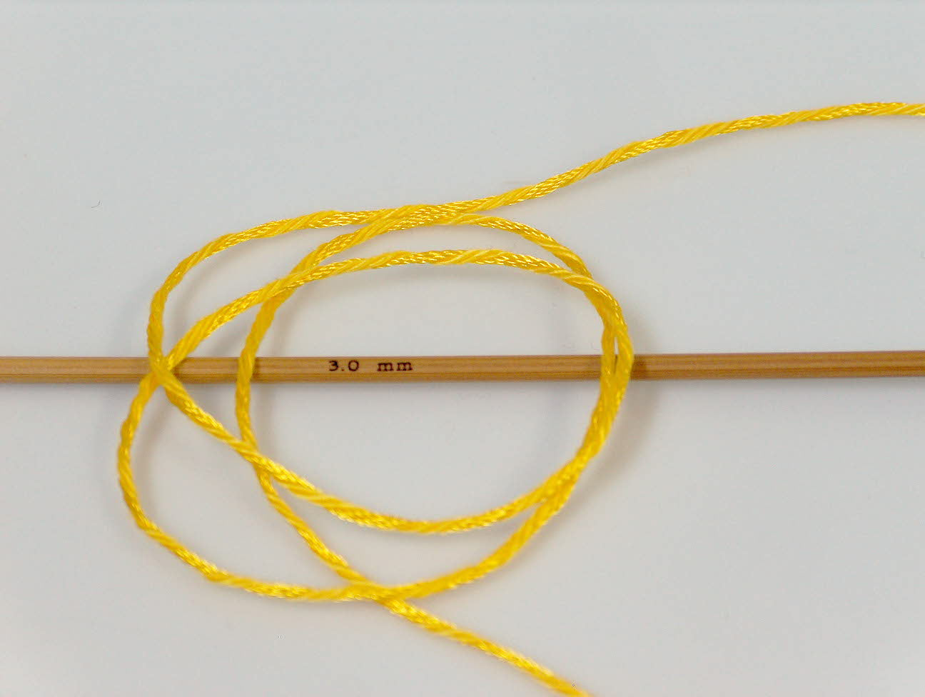 Tena Yellow Sku:fnt2-33046