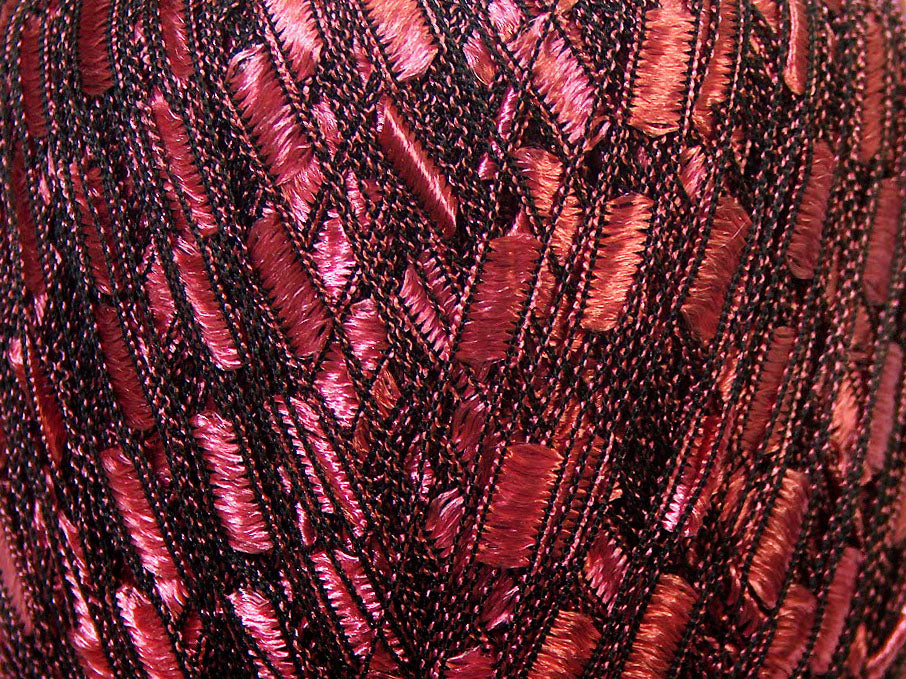 Ladder Rose Pink, Black Trellis Sku:fnt2-34023