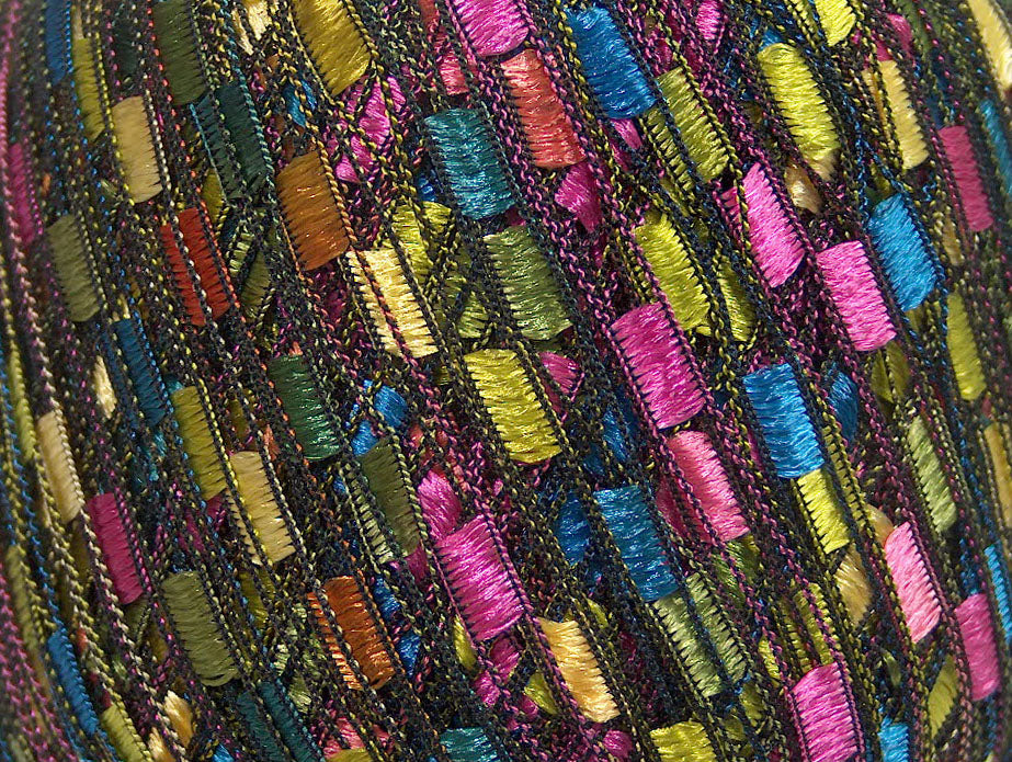 Ladder Blue, Green, Yellow, Pink Trellis Sku:fnt2-34032