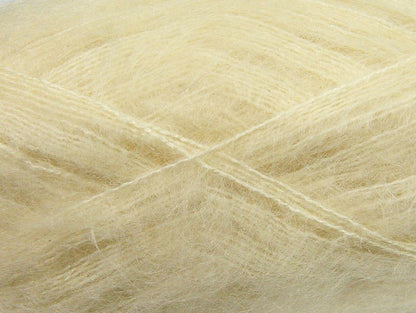 Bermuda Mohair Cream fnt2-35047