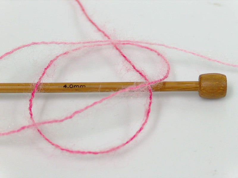 Bermuda Mohair Pink Shades, White Sku:fnt2-35070