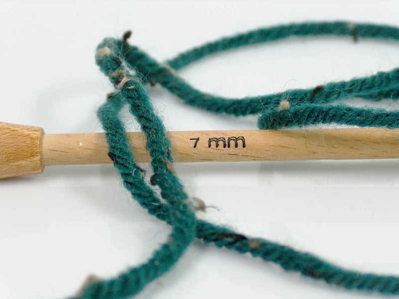 Wool Tweed Superbulky Dark Green Sku:fnt2-40838