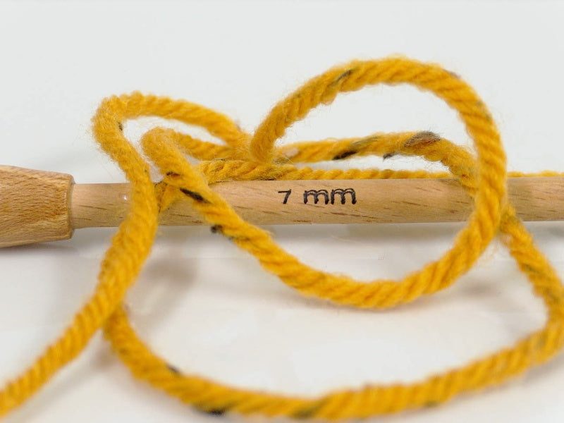 Wool Tweed Superbulky Gold Sku:fnt2-40841